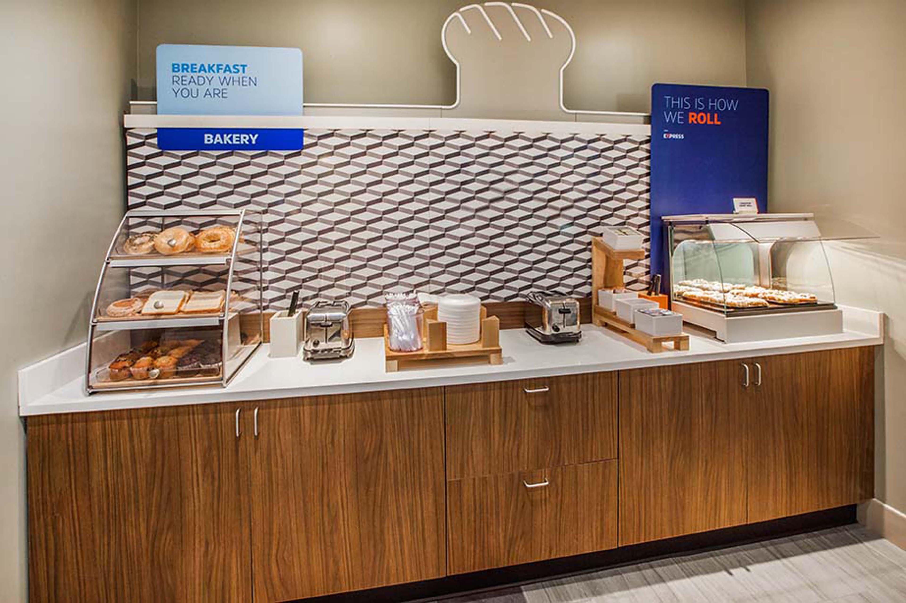 Holiday Inn Express Harvey-Marrero By Ihg Luaran gambar